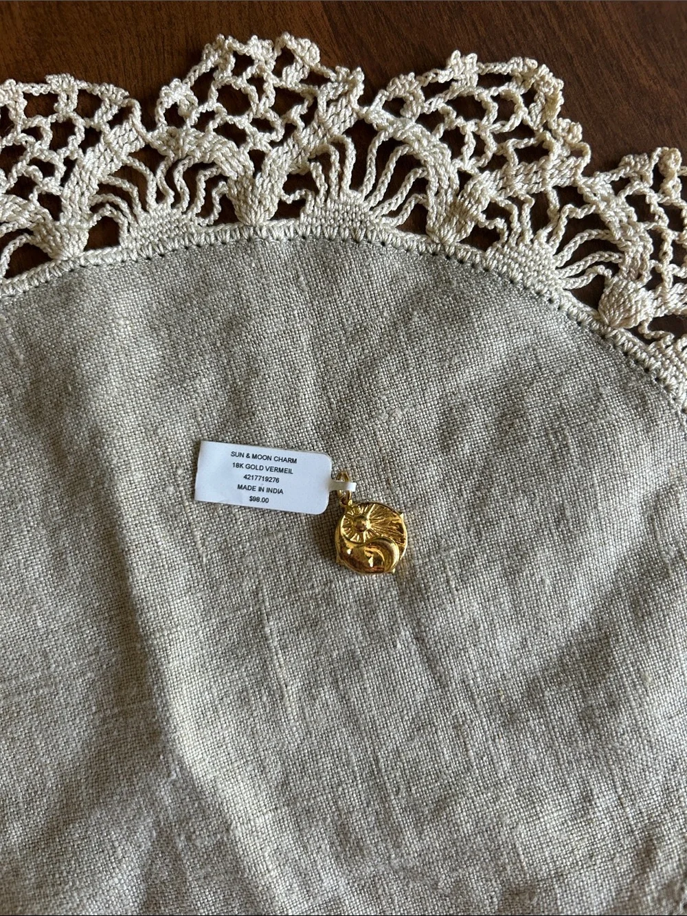 NWT Kendra Scott Sun & Moon Charm 18k Gold Vermeil